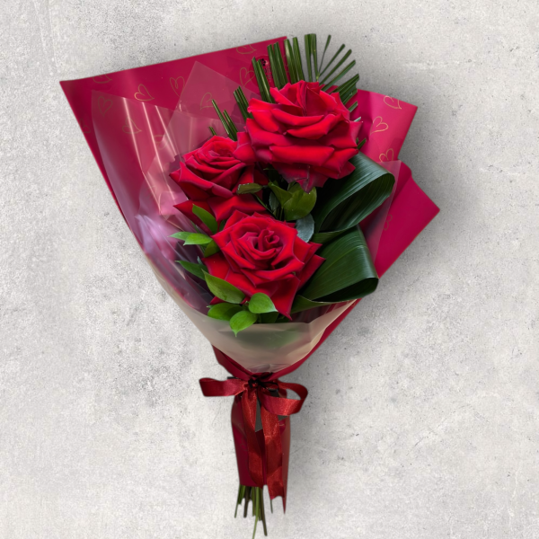 bouquet trio de rosas importadas edição especial amor - Image 3